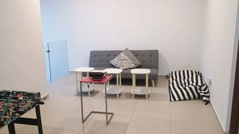 Estudio o sala familiar